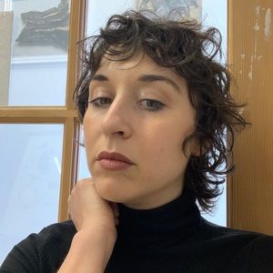 Meet your Posher, Ana